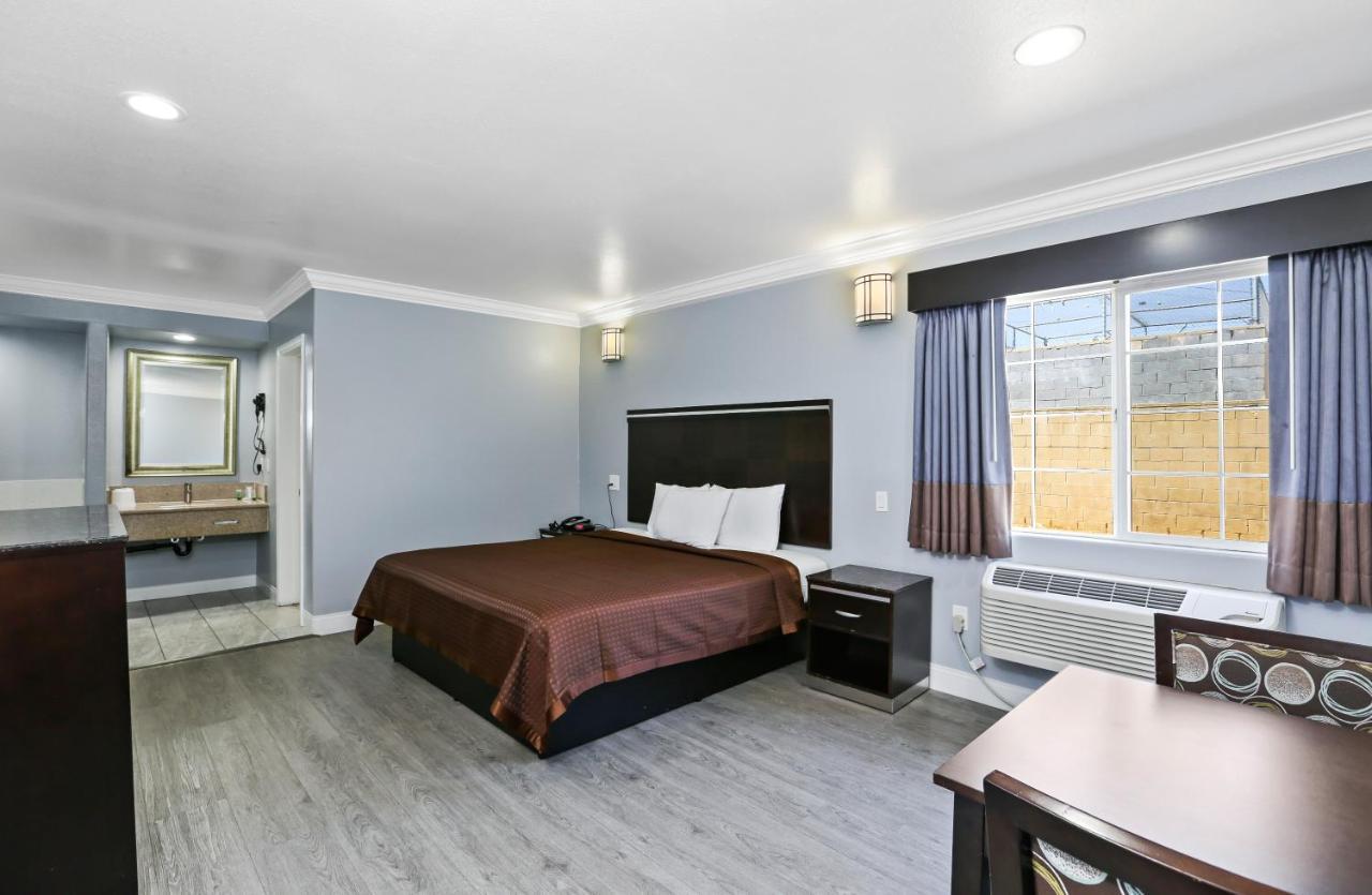 3rd Avenue Inn La Habra Extérieur photo