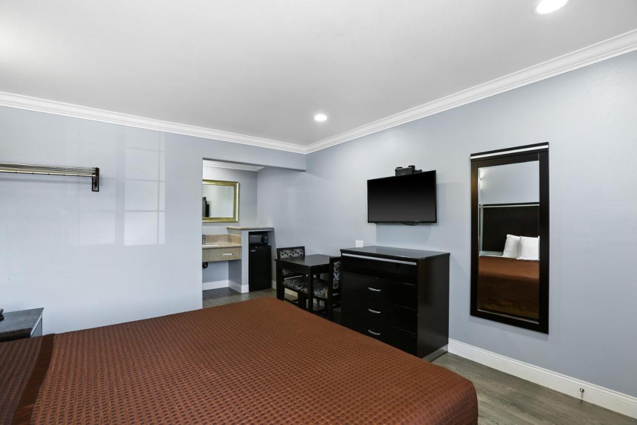 3rd Avenue Inn La Habra Extérieur photo